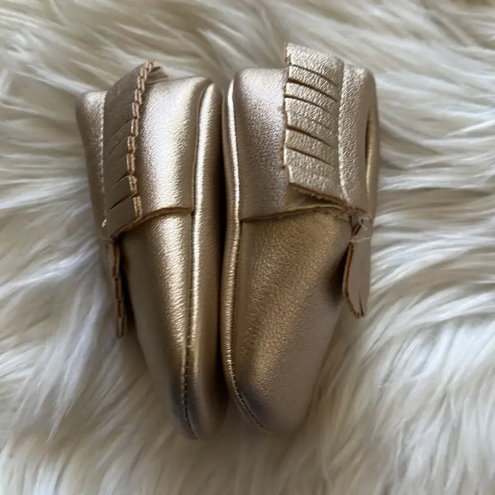 Romirus | Gold Metallic Infant Moccasins with Fringes Size 1